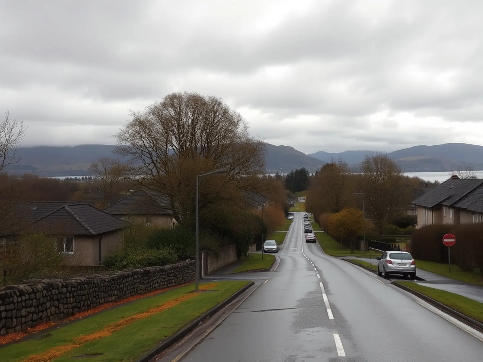 Inverness, Scottish Highlands — the village and the road out to the tour stops